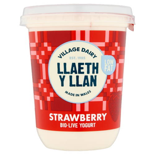 Llaeth Y Llan Strawberry Yogurt 450g